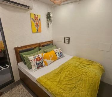 Pali Hill Apartment | The PaliHideaway- Hidden Gem in Pali Mala,Bandra