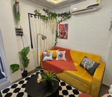 Pali Hill Apartment | The PaliHideaway- Hidden Gem in Pali Mala,Bandra