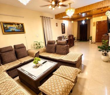 Solan Apartment | The pine vista by ashiana