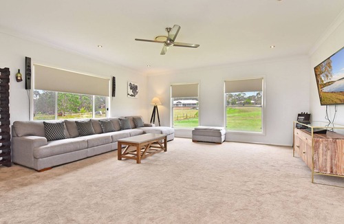 North Rothbury House | The Ponderosa on Merewether, more like a Resort than a Homestead