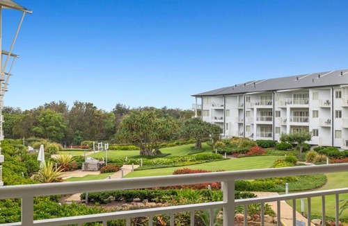 Kingscliff Apartment | The Pool Resort Kingscliff - Studio with Garden View (5203) - Holiday Management Co.