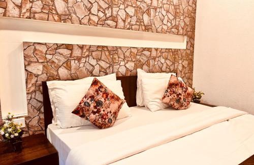 Devikolam Hotel | The Raarees Mist Resort, Munnar - Nested in Nature's Lap