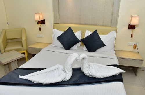 Kanpur Hotel | THE RASS HOTEL