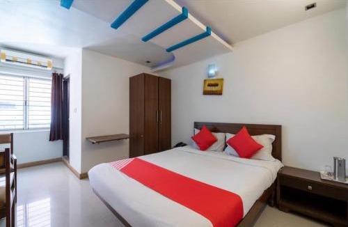 Marathahalli Hotel | The Red Velvet