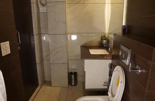 Haldwani Hotel | The Royal Hotel