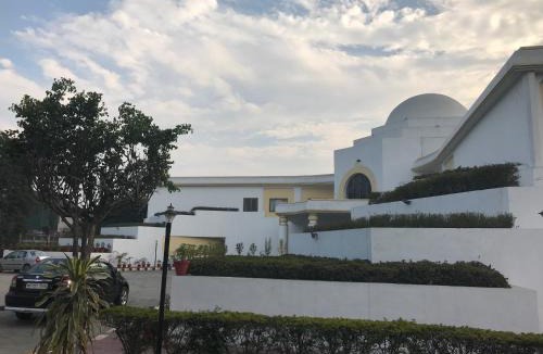 Kushinagar Hotel | The Royal Residency