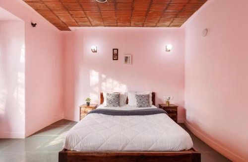 Hosur Villa | The Rustic Farm by StayJade Indoor Pool 1hr HSR