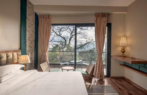 Bhimtal Hotel | The Samai