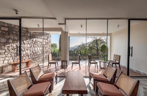 Bhimtal Hotel | The Samai