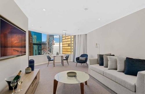 The Rocks Apartment | The Sebel Quay West Suites Sydney