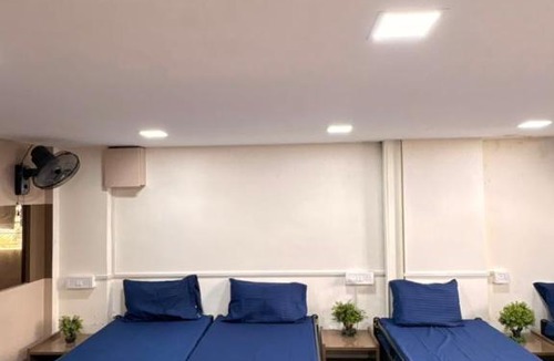 Prabhadevi Hostel | The Second Home