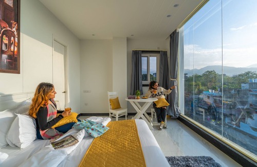 Bullawala Hostel | The Social Stays Dehradun