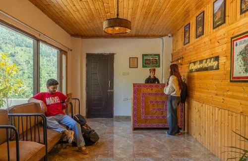 Banjar Hostel | The Social Stays Tirthan
