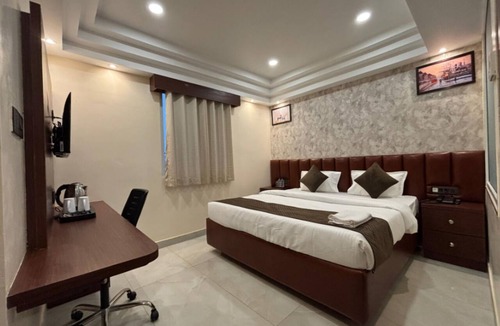 Gorakhpur Hotel | THE SPARK Gorakhpur Divya Nagar