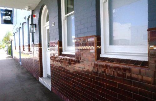 Broadmeadow Hotel | The Sunnyside Tavern, Broadmeadow