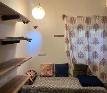 Anjuna Ski Chalet | The Sunset Chalet