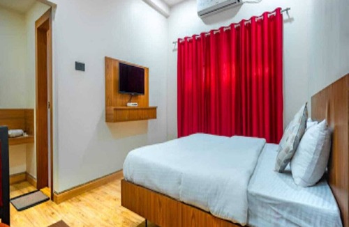Bilaspur Hotel | The Topaz Hotel