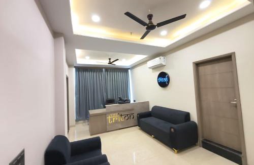 Jhotwara Hotel | THE Triton Hotel