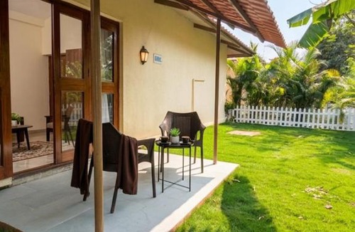 Khalapur Resort | The Vachraj Resort By Spring Tree Hotels