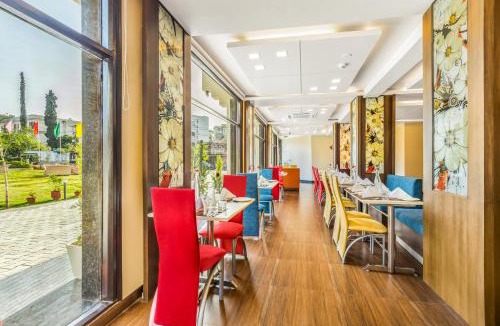Katra Hotel | The Vaishnodevi Sarovar Portico