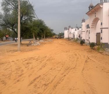 Siwani Resort | The Vardan Garh Resort