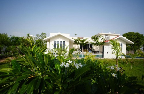 Jaipur Villa | The Velora Farmstay