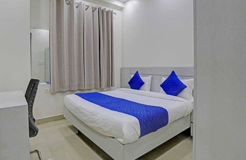 Sector 70 Hotel | The Vertigo