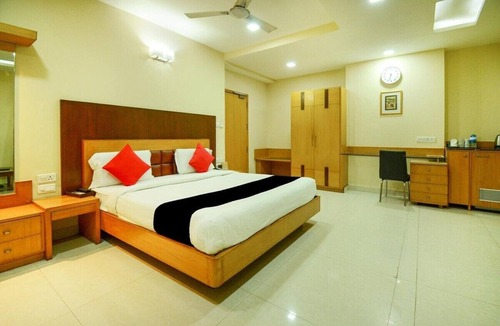Gwalior Hotel | The Vinayak
