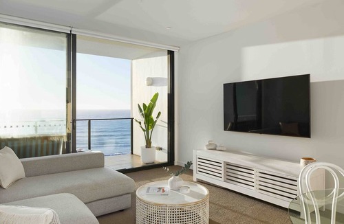 Newcastle Apartment | The Wave - 1 bed option