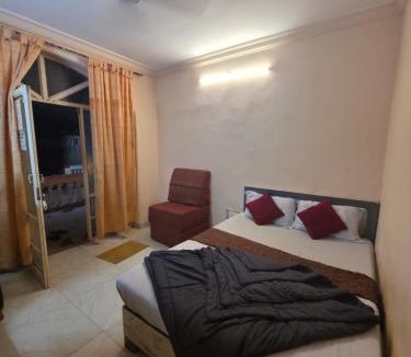 Matheran Resort | The Wayside Inn