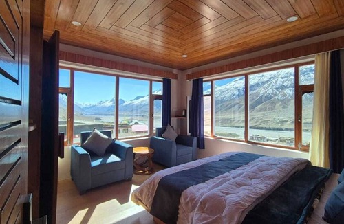 Spiti Hotel | The White Mountain Stays - Key