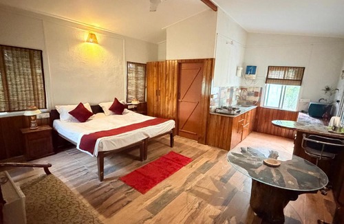 Kaladhungi House | The Wild Escape Farmhouse Retreat