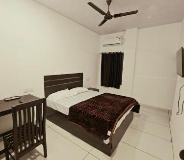 Kumily Hotel | Thekkady Nest Residency