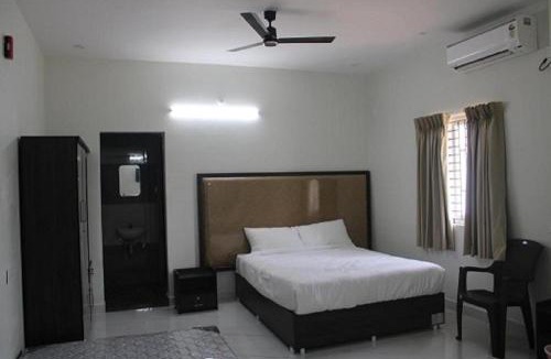 Tiruvannamalai Hotel | Thenmozhi Grand Inn
