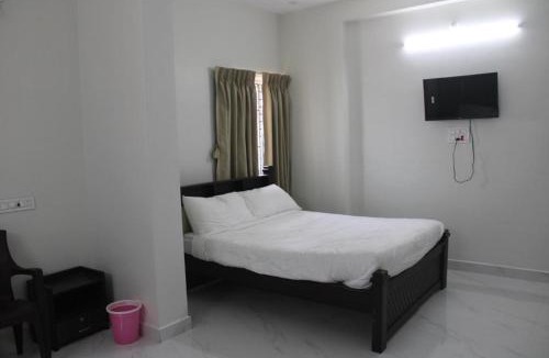 Tiruvannamalai Hotel | Thenmozhi Grand Inn