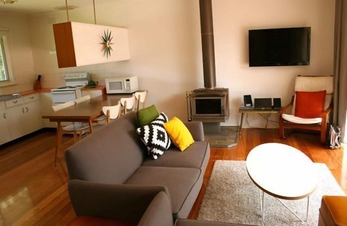 Rye House | This delightful renovated 3 bedroom property sits on the border of Rye.
