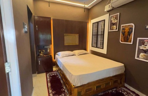 Papasanam Hotel | Thulasi My Village My Resort