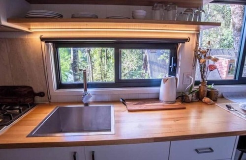 Bellingen House | Tiny life (Tiny home on wheels)