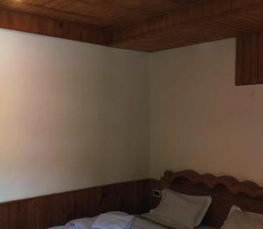 Banjar House | Tirthan river edge
