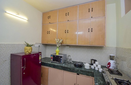 Simsa Village Cottage | Toadhall 4 BHK w/King size bed, Food, Bed, Garden, Parking