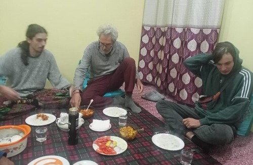 Brein House | Tom and Jerry homestay Kashmir Srinagar