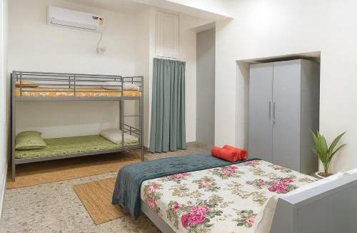 Hyderabad Apartment | Tourist Friendly-1BHK BirlaMandir