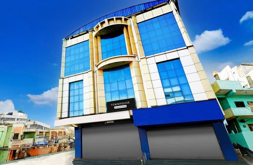 Anantapur House | Townhouse Anantapur Srikantam Circle