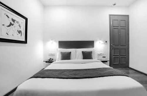 Gurugram Hotel | Townhouse Artemis Hospital Near Unitech Cyber Park