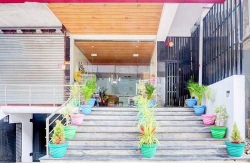Hyderabad House | Townhouse Casa Grand Himayatnagar