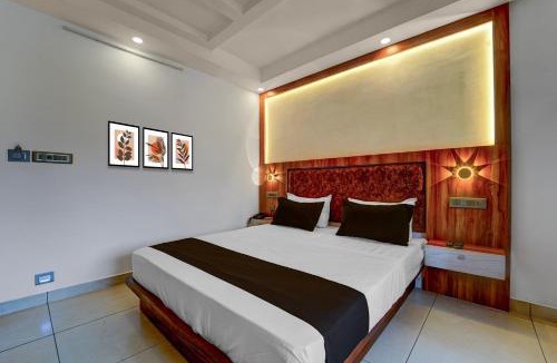 Alwaye Hotel | Townhouse Cochin Airport Formerly Skyluxe
