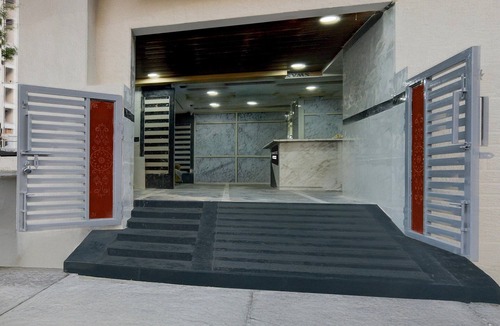 Nanakram Guda House | Townhouse Financial District Circle