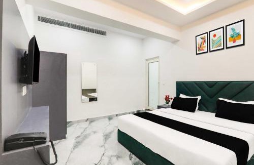 Lucknow Hotel | Townhouse Lucknow Emerald Mall
