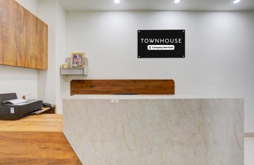 Bengaluru Hotel | Townhouse Maralkunte near Shree Kateramma Temple