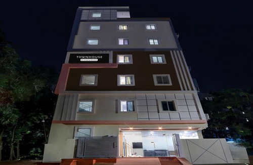 Nanakram Guda House | Townhouse Nanak Ram Guda
